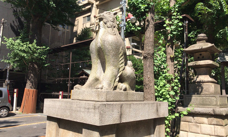 新宿 歌舞伎町 稲荷鬼王神社 狛犬
