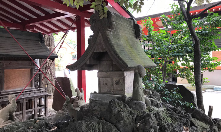 新宿 歌舞伎町 花園神社 男性器