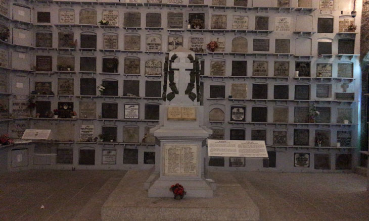 マニラ サン・アグスチン教会 墓