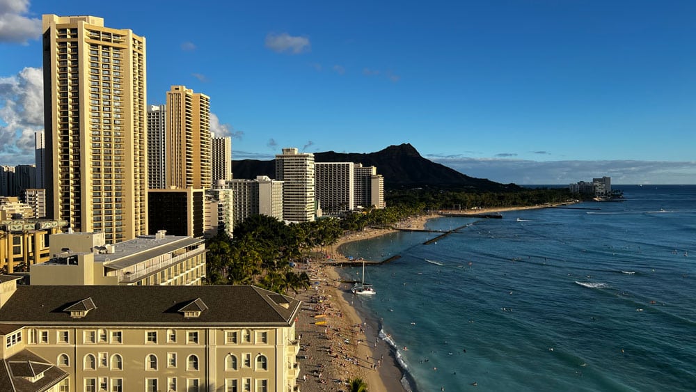 初めてのハワイ旅行でおすすめのアクティビティ、レストラン、ホテル